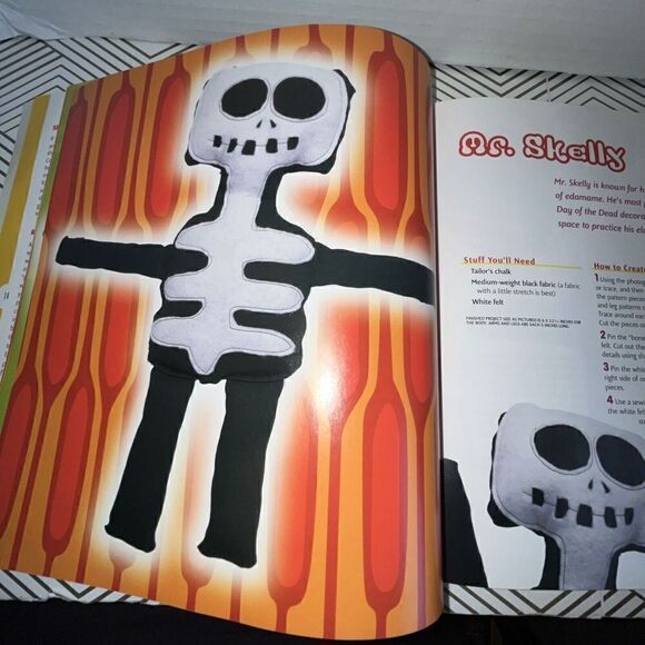 plush-o-rama: Curious Creatures for Immature Adults by Kopp, Linda - Picture 12 of 16